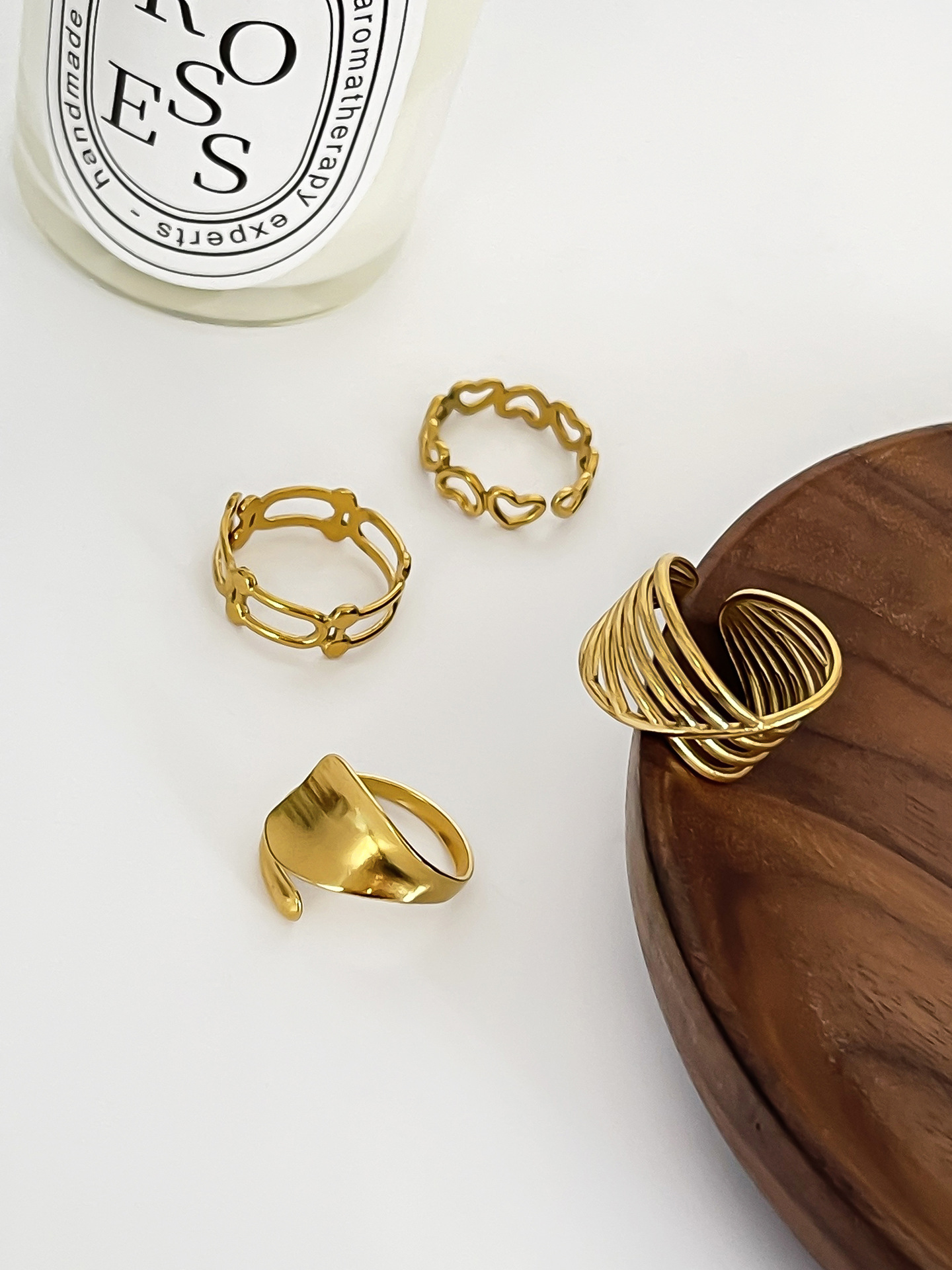 Unisex Gender PVD Coated Real Gold Plated Geometric 304 Stainless Steel Elegant Vintage Style Waterproof Non Tarnish Surgical Steel Rings