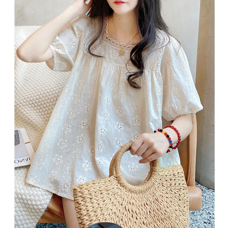 Summer Commute French Court-Style Lace-Trimmed Lantern Sleeve Hollow-Out Crochet Shirt Doll Shirt Top Summer Commute French Court-Style Lace-Trimmed Lantern Sleeve Hollow-Out Crochet Shirt Doll Shirt Top