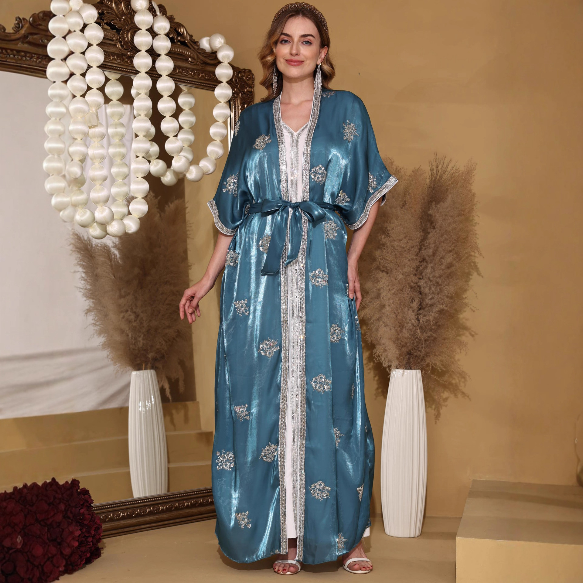 M25034 Middle Eastern Arab Muslim Robe Foreign Trade Abaya Cross-Border New Dress Women's Embroidered Clothing_ecoleips.com