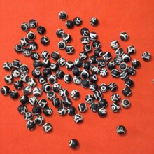 ��ƿ�F��ؔؔ�G��ĸ������X�hS�������ڵװ׾��A��ɢ�����l