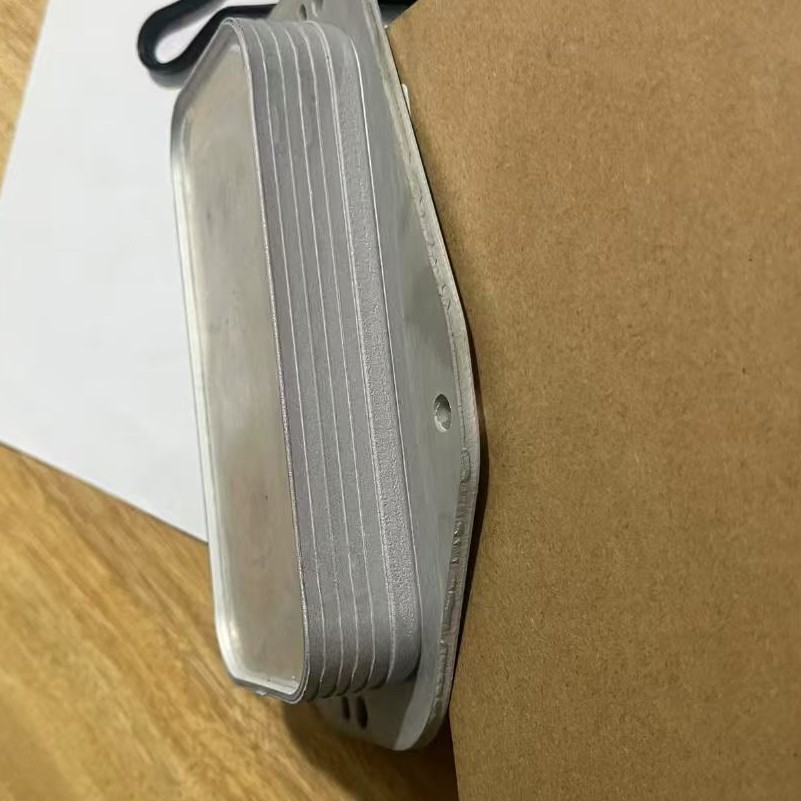 55355603 5650833 55571687 93186324适用于雪佛兰机油冷却器