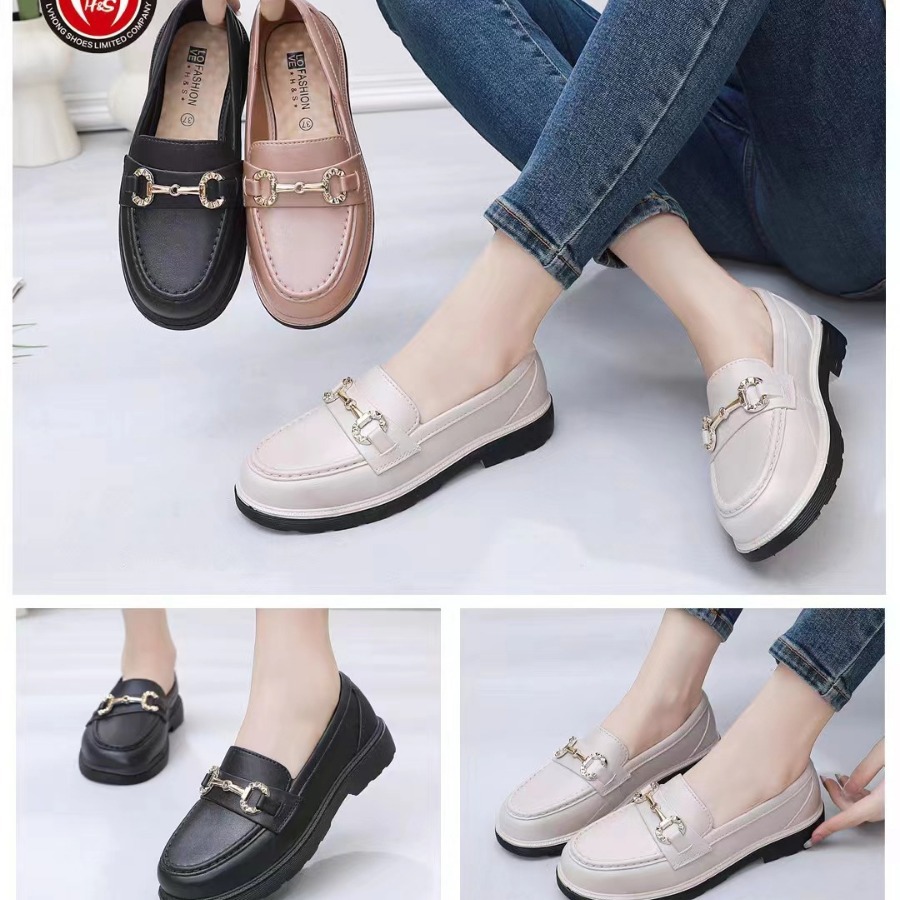 Fashionable shoes