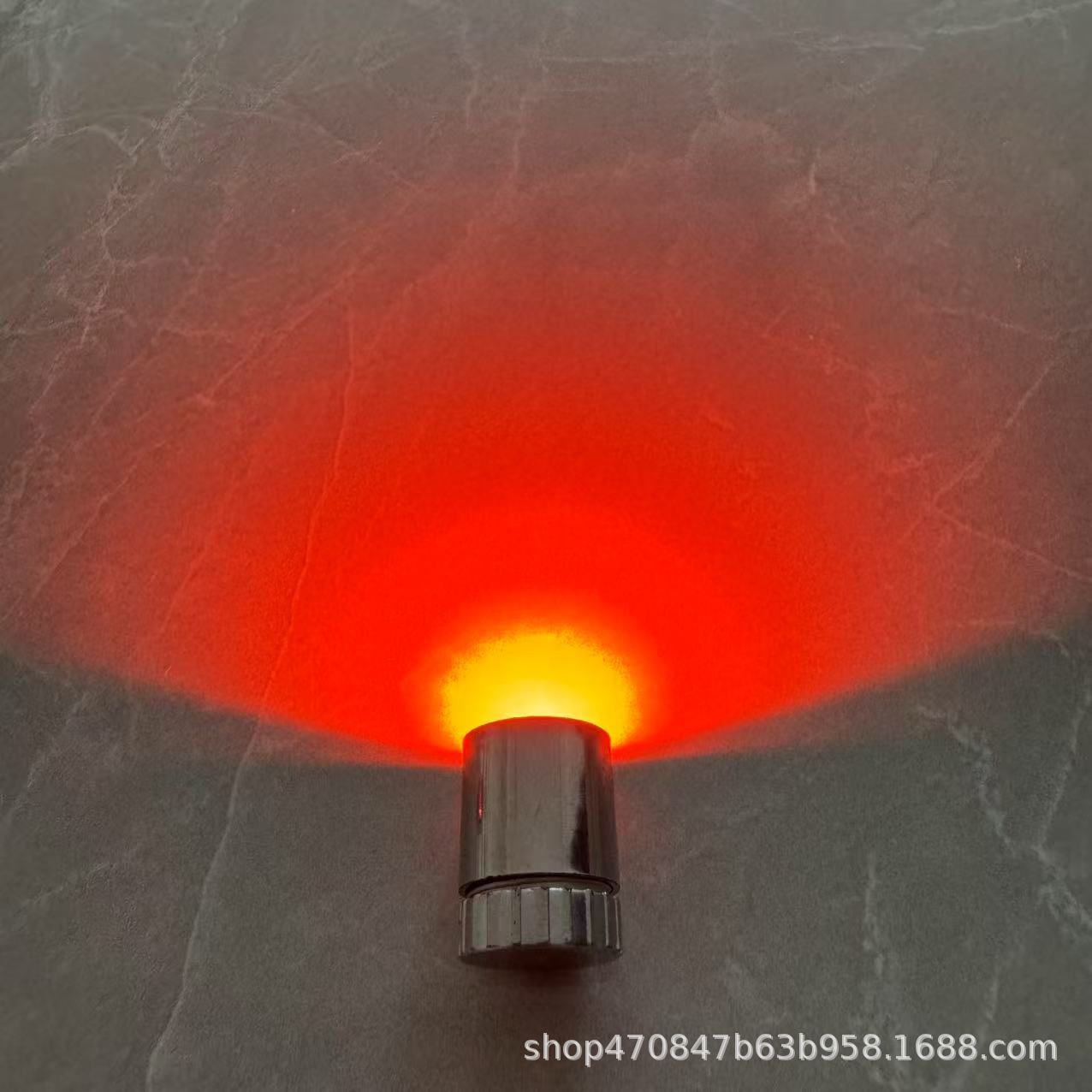 Electroplated pen light red light (battery included)