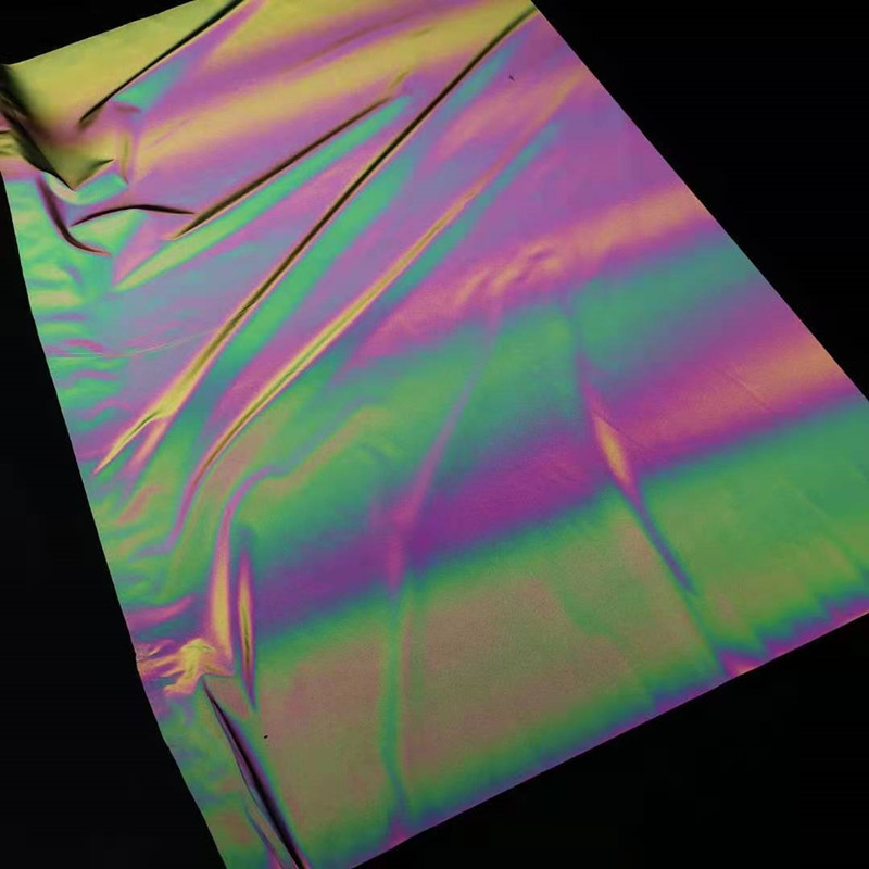 厂家供应柔软七彩反光弹力布 耐拉扯塑身衣高弹幻彩反光莱卡面料