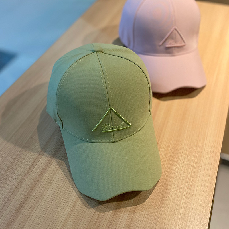 Sombrero femenino verano calle moda marca pareja personalidad bordado gorra de pico coreano protección solar ala curva gorra de béisbol Masculino