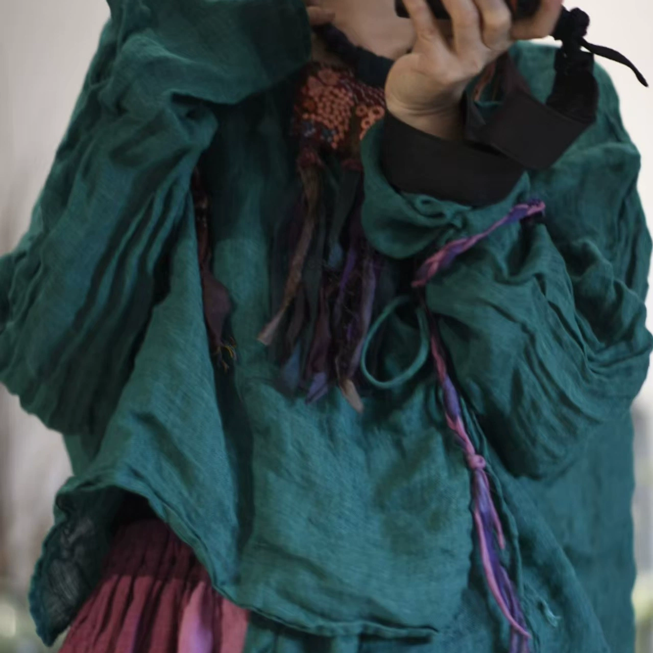 24/4SN54 Чу литературный ретро нерегулярные длинные рукава сплошной цвет льняной кардиган