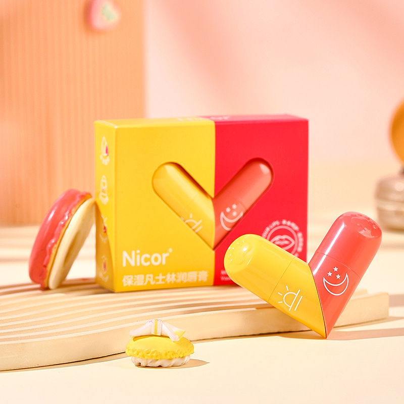 Double-sided lip balm