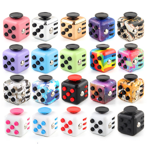 Decompression Rubik's Cube Dice Decompression Dice Rubik's Cube Infinite Rubik's Cube New and unique decompression toys source factory supply