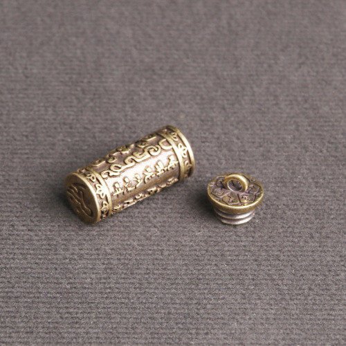 Antique brass Gau box keychain pendant Tibetan religious scripture pendant collectible small copper ware wholesale
