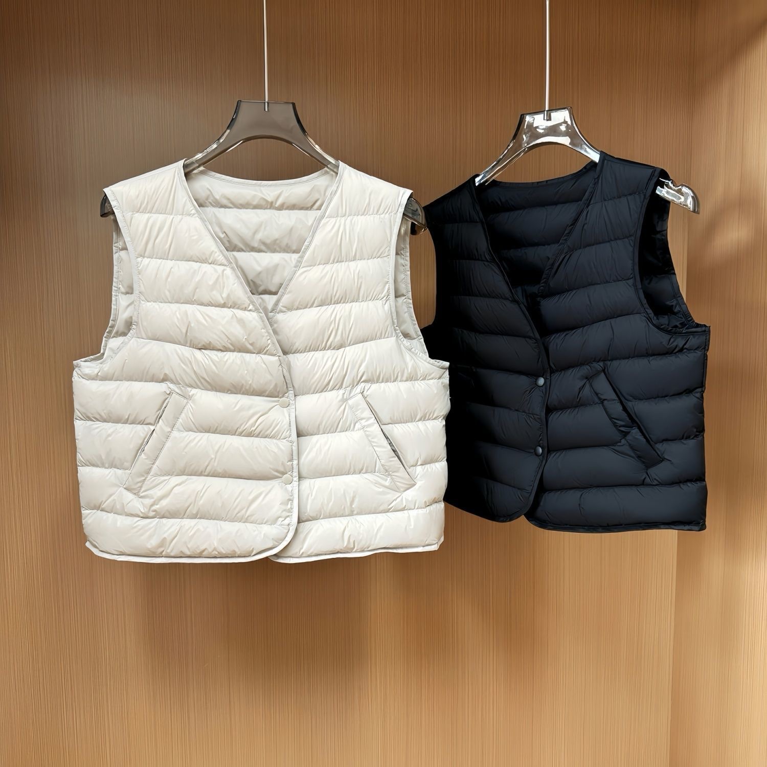 90 White Duck down 2026 Autumn and Winter Short down Jacket Vest Inner Layer V-Neck Vest down Vest Outerwear for Women