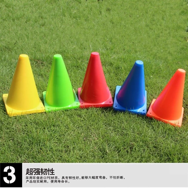 18 cm signs red