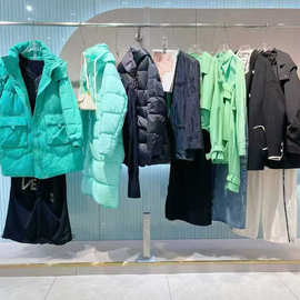 25冬木茜格时尚轻奢风羽绒服双面呢上衣裤裙品牌折扣直播一手货源