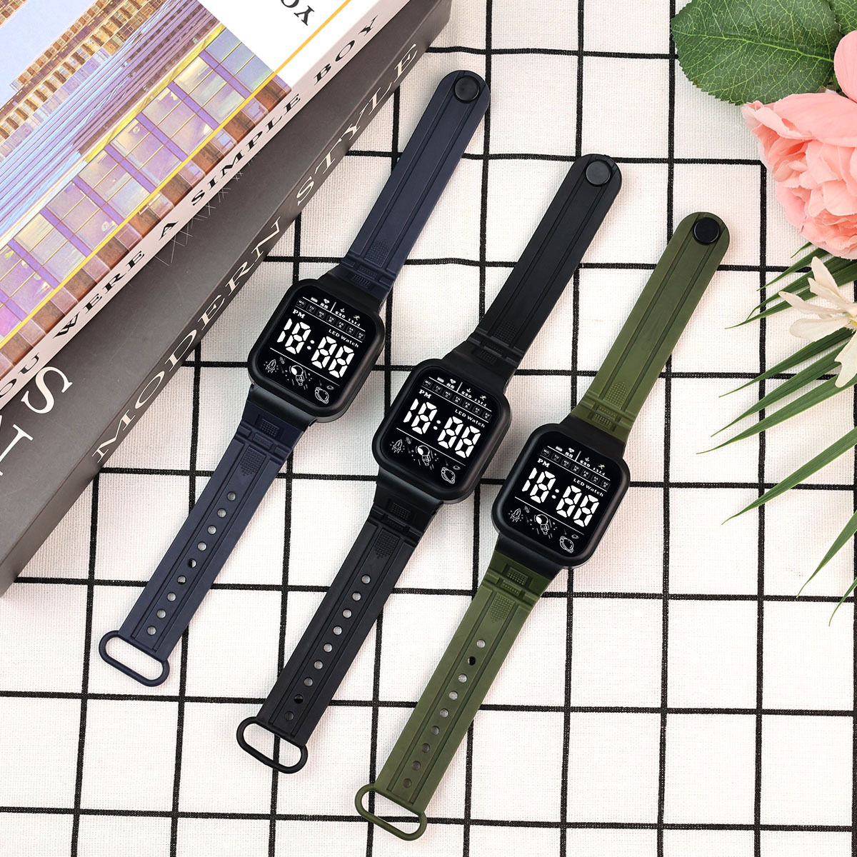 Multifunctional Electronic Watch Space Dial Sports Business Junior High School Student Boy and Girl Week Astronaut Watch