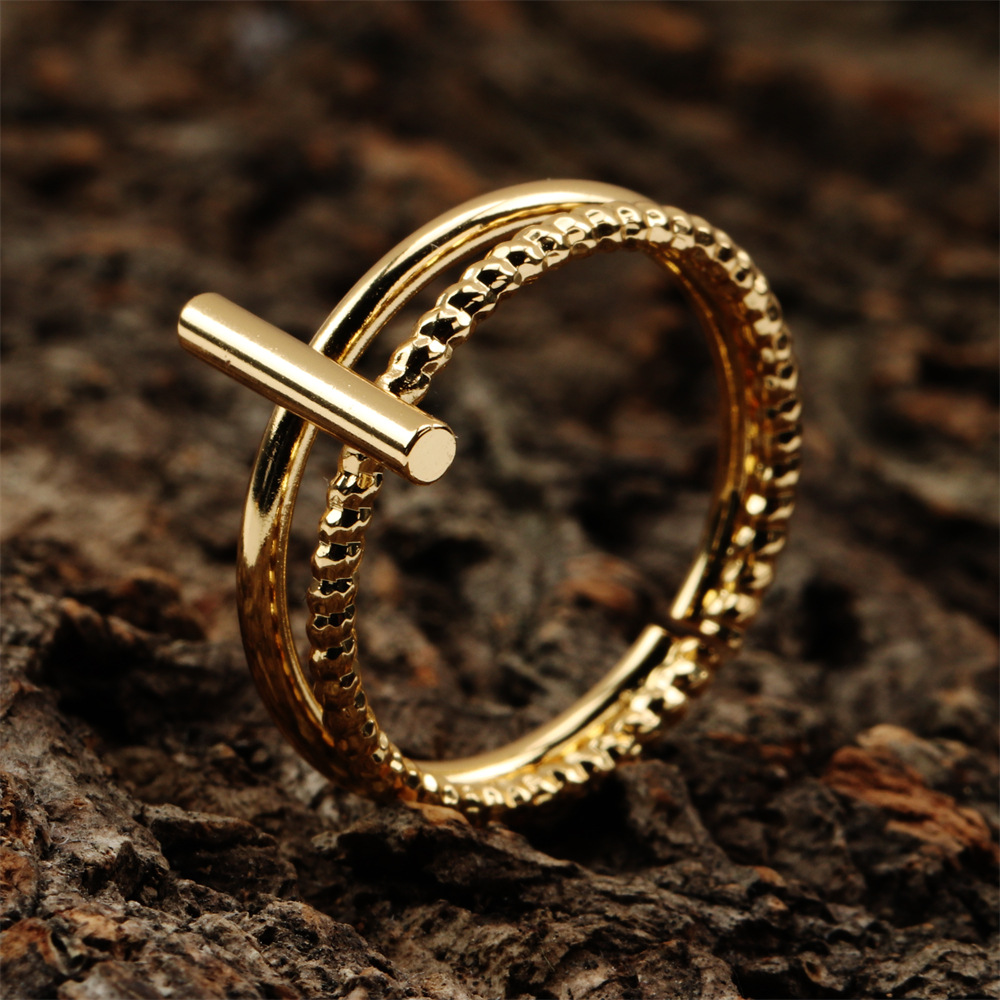 Simple Geometric Line Lock Double-layer Copper Ring display picture 6