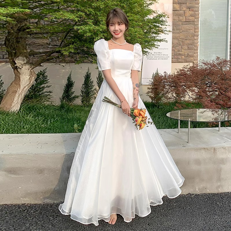 法式轻婚纱2025新款新娘森系超仙简约气质出门迎宾纱礼服裙公主风