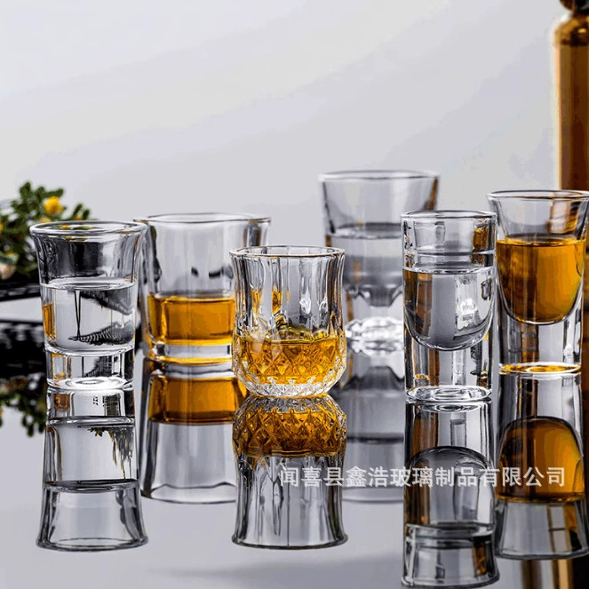 Бытовые стекла маленький стакан из стекла Мода Резные пивные стекла утолщенный бар KTV виски стекло