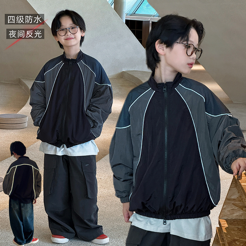 LZPP Trendy Kids 2026 Autumn New Children's Windbreaker, Waterproof Soft Shell Jacket for Older Kids, Reflective Jacket for Teenagers
