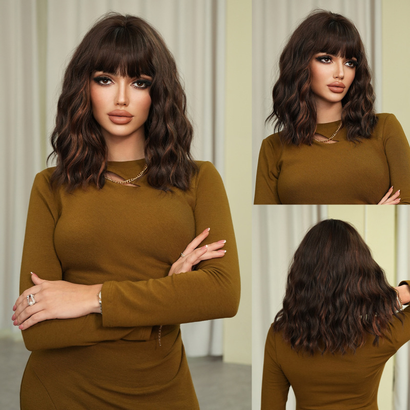 Wig for Women with Short Curly Hair, European and American Style Full Headgear, Dark Black Highlights, Golden Natural Bangs, Daily Full Wig Set