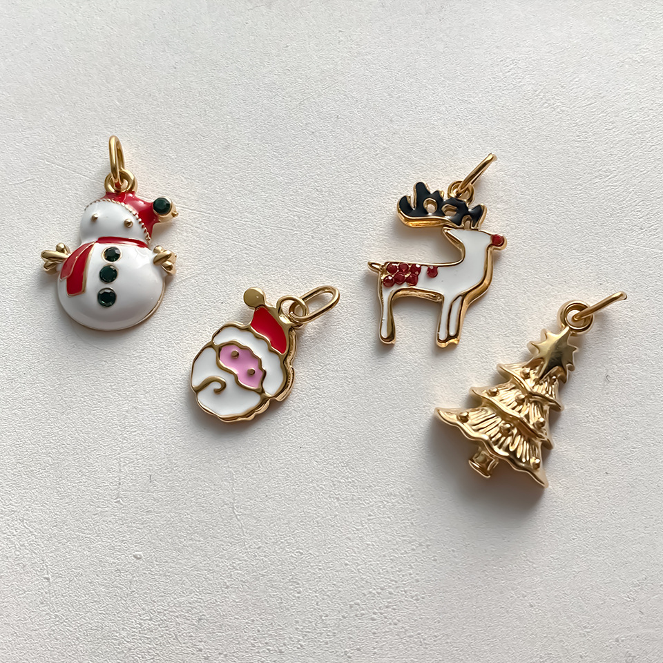 Emanco Non-Fading Washable Christmas Bead Pendant Accessories DIY Hand-Woven Enamel Bracelet Accessories