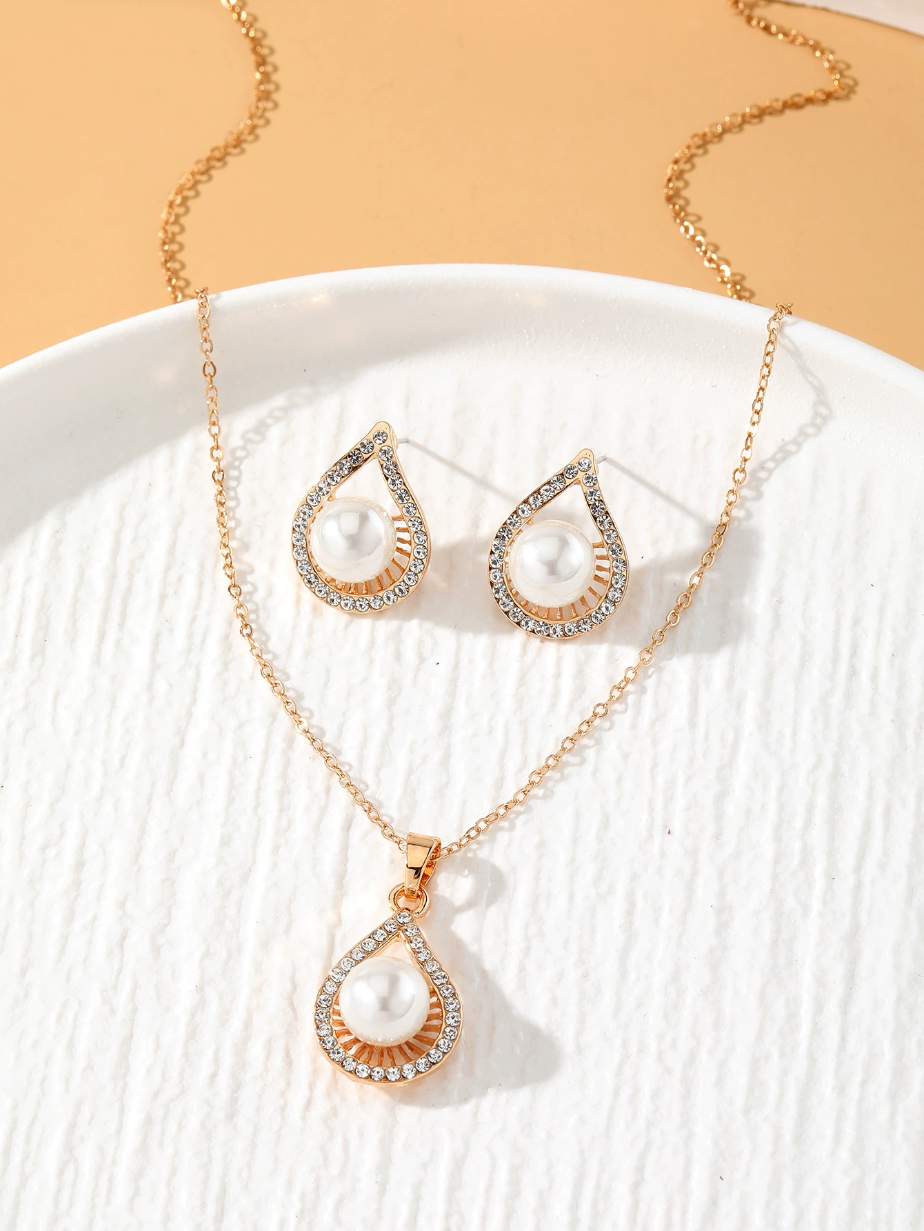 Серьги из жемчуга, ожерелье, комплект, украшения, подвеска, аксессуар для невесты, простой и элегантный дизайн, опт