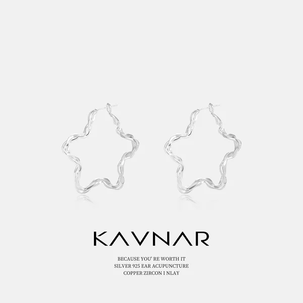 Trendy exaggerated five-pointed star liquid metal hoop earrings with 925 sterling silver pins, fashionable and high-end women's earrings
