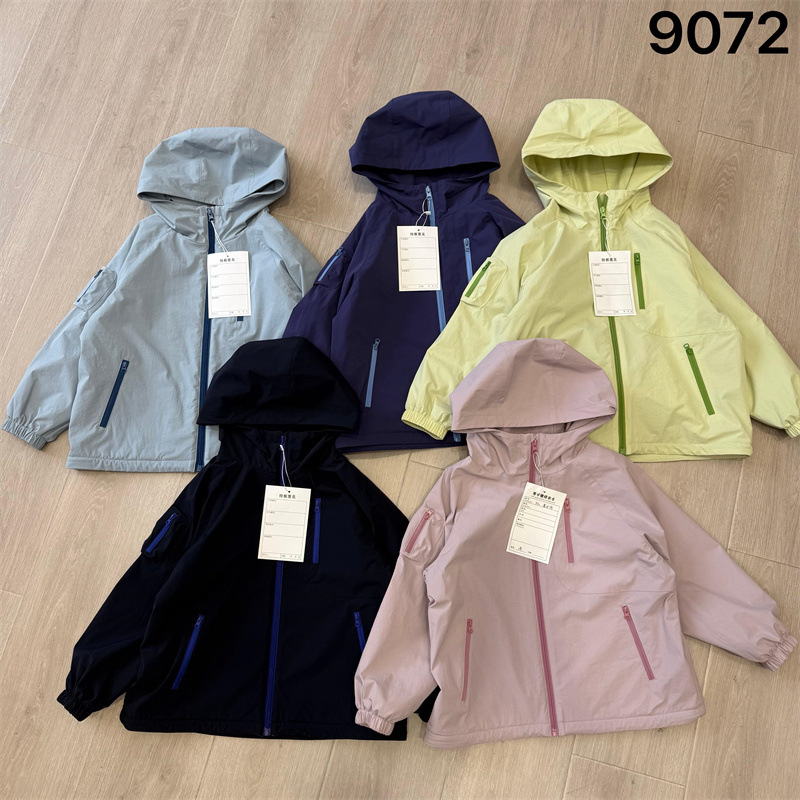 男童加绒冲锋衣外套2026秋冬季儿童三防夹克中大童加厚户外拉链衫