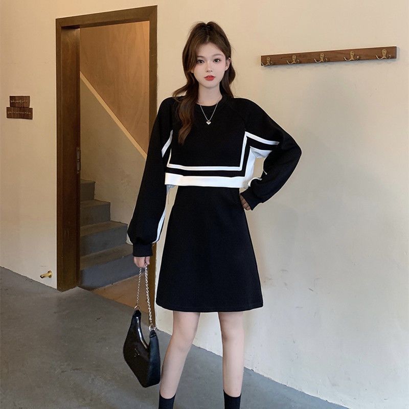 2024大码女装遮肚显瘦法式卫衣假两件拼接秋冬季女收腰显瘦连衣裙