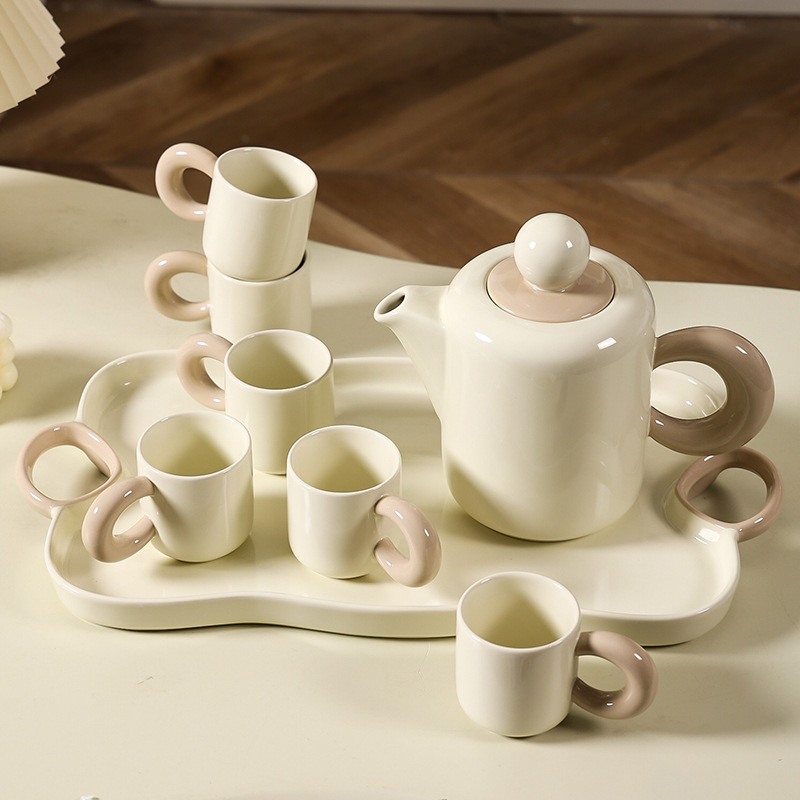 Tazas de agua de cerámica de viento de crema set de tazas de té tetera de té de lujo sala de estar regalo de cumpleaños de boda