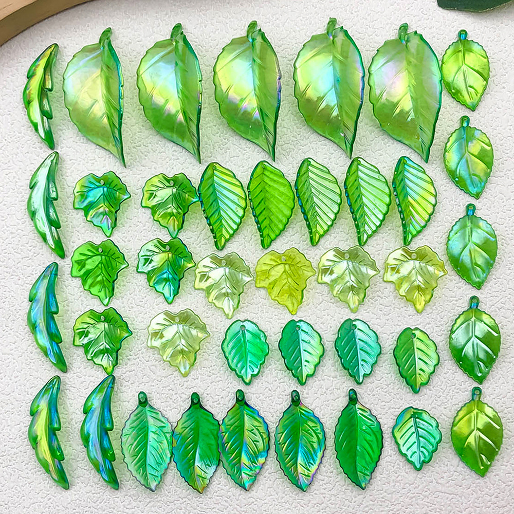 Simulación perforada chapada en color hoja de arce hoja verde hoja de uva accesorios de acrílico transparente hecho a mano pulsera decorativa de bricolaje cuentas