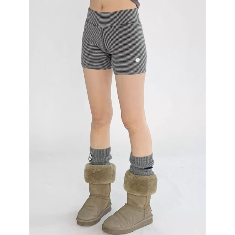 Vintage American-Style Spicy Girl Striped Tight Yoga Shorts Elastic Mid-High Waist Slimming Leggings