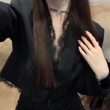 西服外套2025早秋新品名媛风蕾丝花边拼接短款垫肩小西装女1151