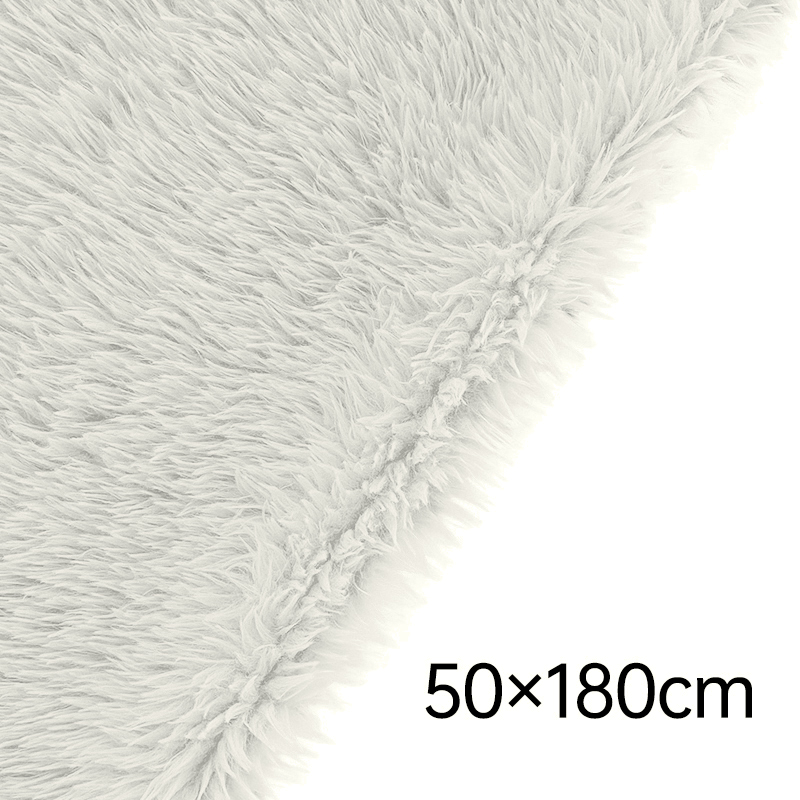 서리가 내린 흰색 플러시 천