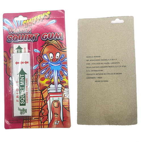 Squirting gum plays tricks on people, makes people funny, pranks, funny chewing gum toys