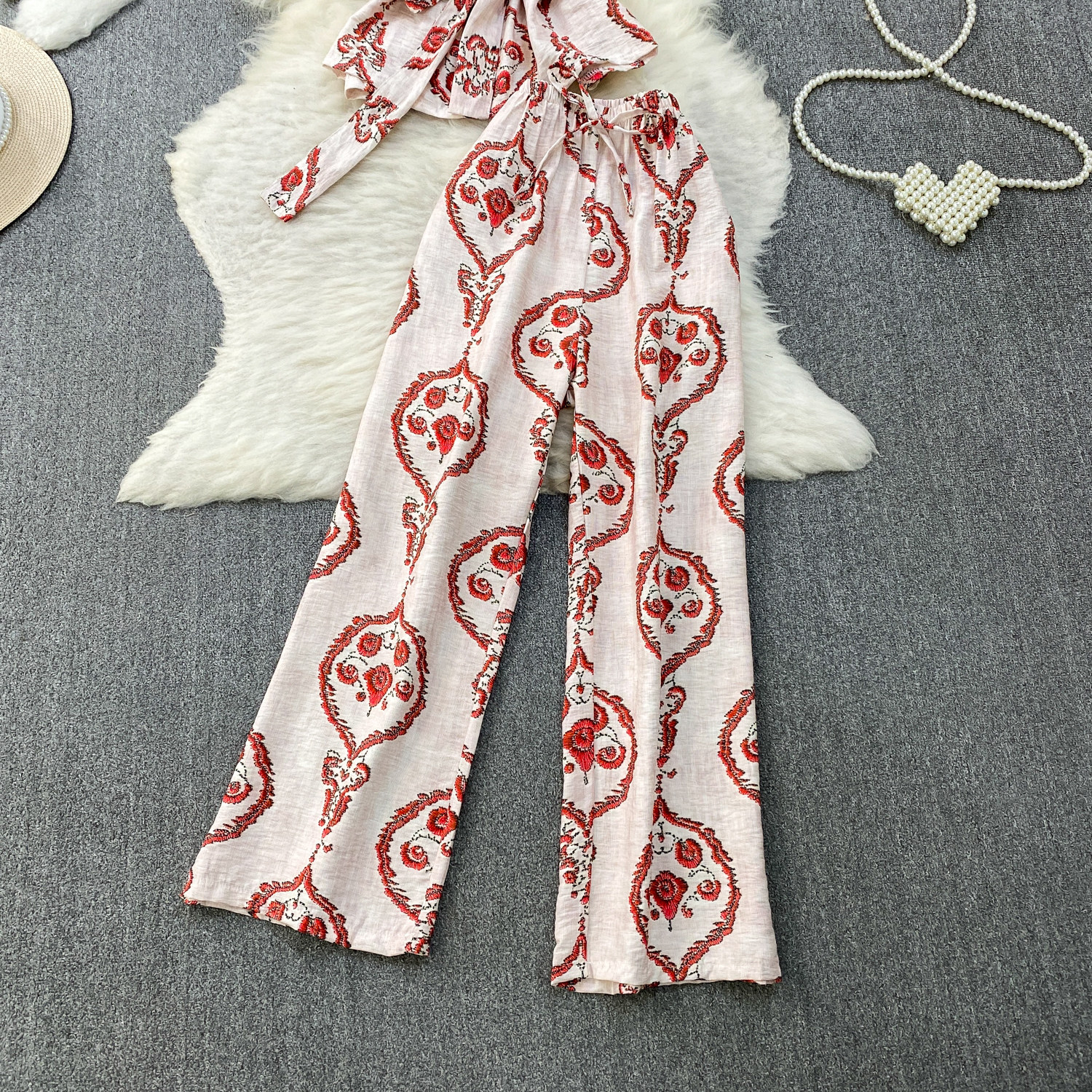 French-Inspired Sleeveless Top & High-Waisted Wide-Leg Pants Two-Piece Set, Floral Print Casual Outfit_ecoleips.com