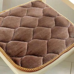 厚い通気性の保温の椅子は春秋の椅子を敷きます。