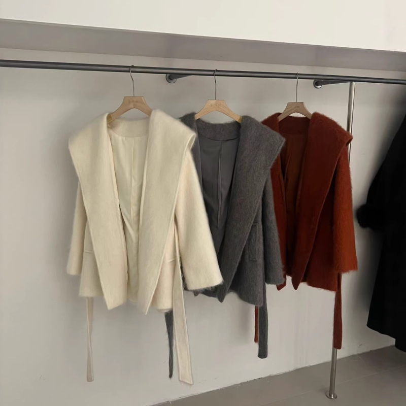 Fengshen Hooded Fleece Camel Cashmere Wool Coat for Women, Classic Elegant Short Style for Petite Figures Fengshen Hooded Fleece Camel Cashmere Wool Coat for Women, Classic Elegant Short Style for Petite Figures