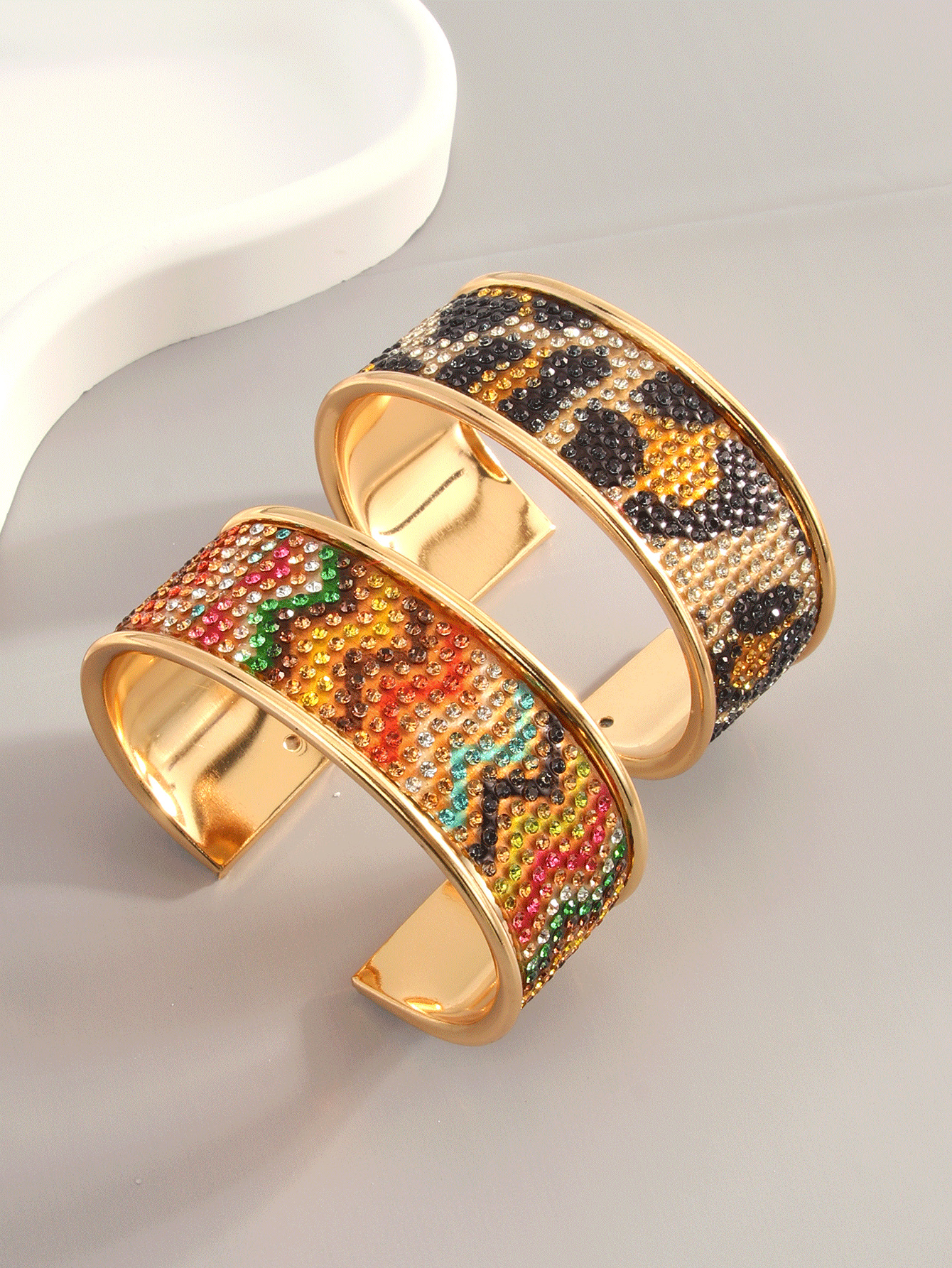Holiday, Selfie Occasion Elegant Simple Style Geometric Leopard Zinc Alloy Bangles Wholesale