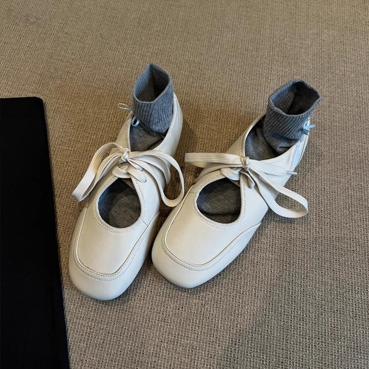 Retro White Women's Square Toe Mary Jane Soft Leather Flat Shoes_voghion.com