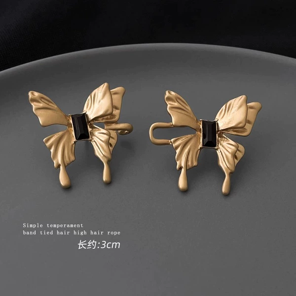 Butterfly drip oil gold gold color