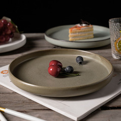 北歐陶瓷西餐盤平盤直邊西餐牛排盤早餐披薩盤圓形啞光純綠色加厚