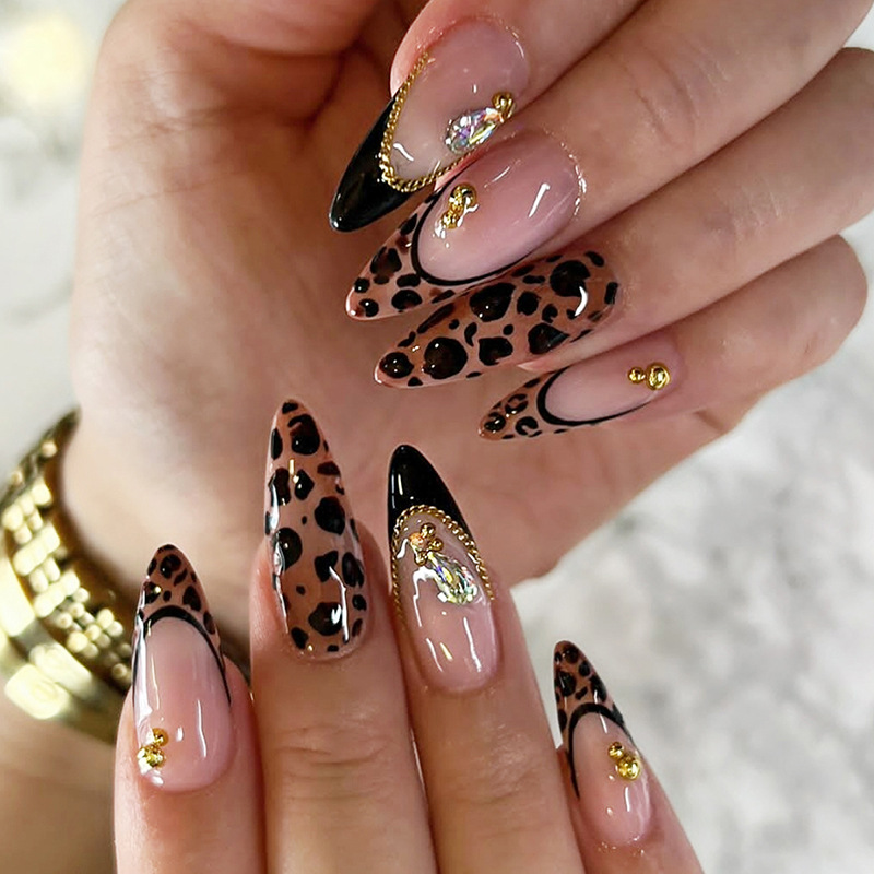 Cross-Border Wearable Nails with Leopard Print, Pure Desire Gradient, French Style, High-End Feel, Elegant Fake Nails, Wearable Nail Pieces with a High-End Feel