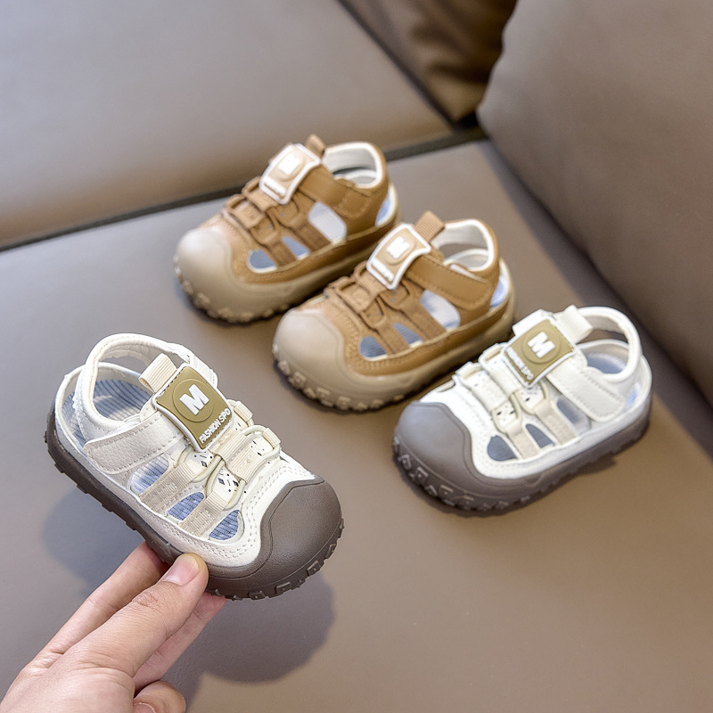 Zapatos de verano para bebés, sandalias de suela suave antideslizante para niños, zapatos de playa huecos y transpirables para niños.