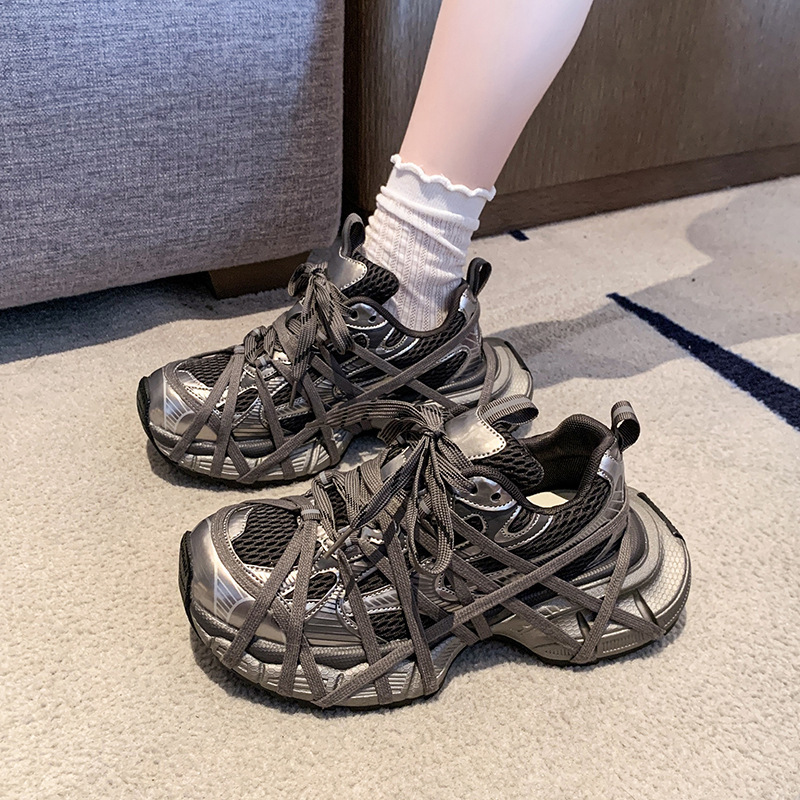 Paris Spider Internet Celebrity Dad Shoes for Women 2026 New Model Tennis Outdoor Running Shoes Vintage Dirty Casual Sneakers Trendy Paris Spider Internet Celebrity Dad Shoes for Women 2026 New Model Tennis Outdoor Running Shoes Vintage Dirty Casual Sneakers Trendy