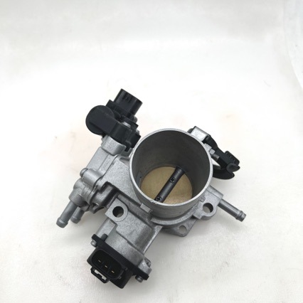 22210-21020 0m010 Throttle Body Assembly, Suitable for Toyota Yaris