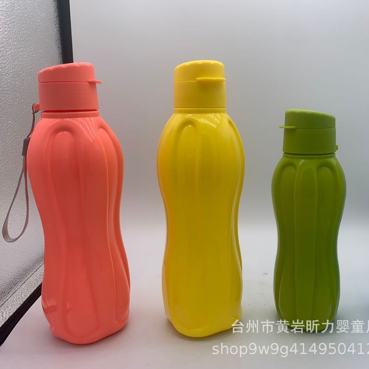 Al contado al por mayor comercio exterior caliente taza de agua de plástico taza de espacio botella deportiva de gran capacidad al aire libre taza de plástico transparente