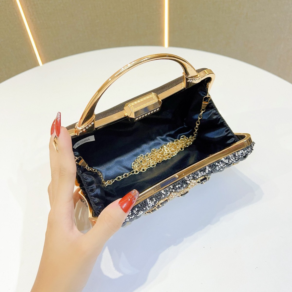 New Cross-Border Socialite Heavy Craft Evening Diamond-Studded Handbag For Women Wedding Banquet Matching Cheongsam_voghion.com