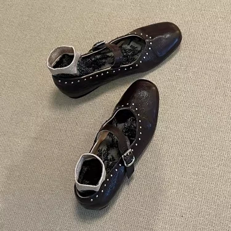 Овчинная версия ~ Ретро кожаные круглые туфли с мелкими ртами Мэри Джейн женские дикие плоские заклепки