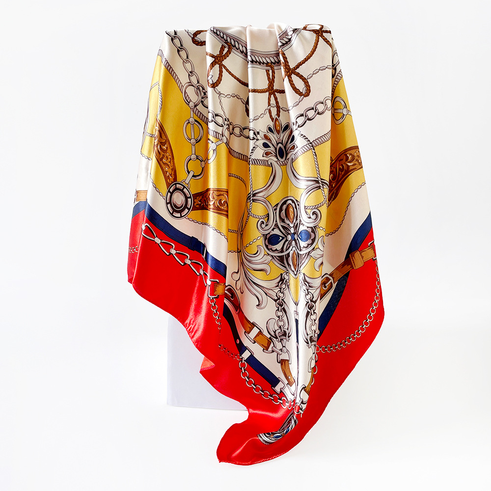 Classic Chain Printed Silk Square Scarf For Women Fashion Accessory_voghion.com