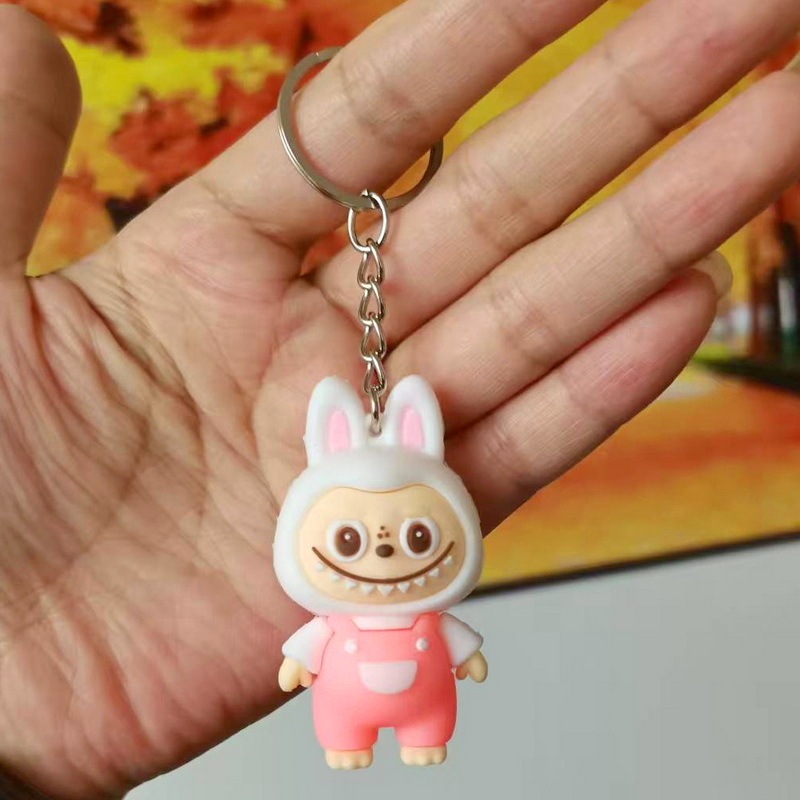 創意的で可愛いです。布の小さいヒツジの柔らかいゴムの公仔の漫画のキーホルダーの自動車のキーホルダーのカップルのカバンは飾ります。|undefined