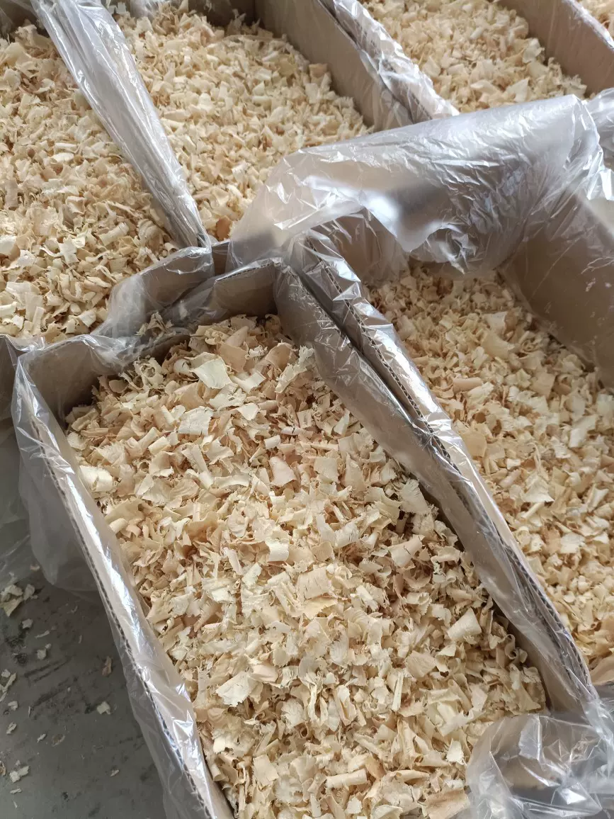 仓鼠垫料木屑工厂批发白杨木鸟窝刨花保暖除臭宠物用品金丝熊无尘